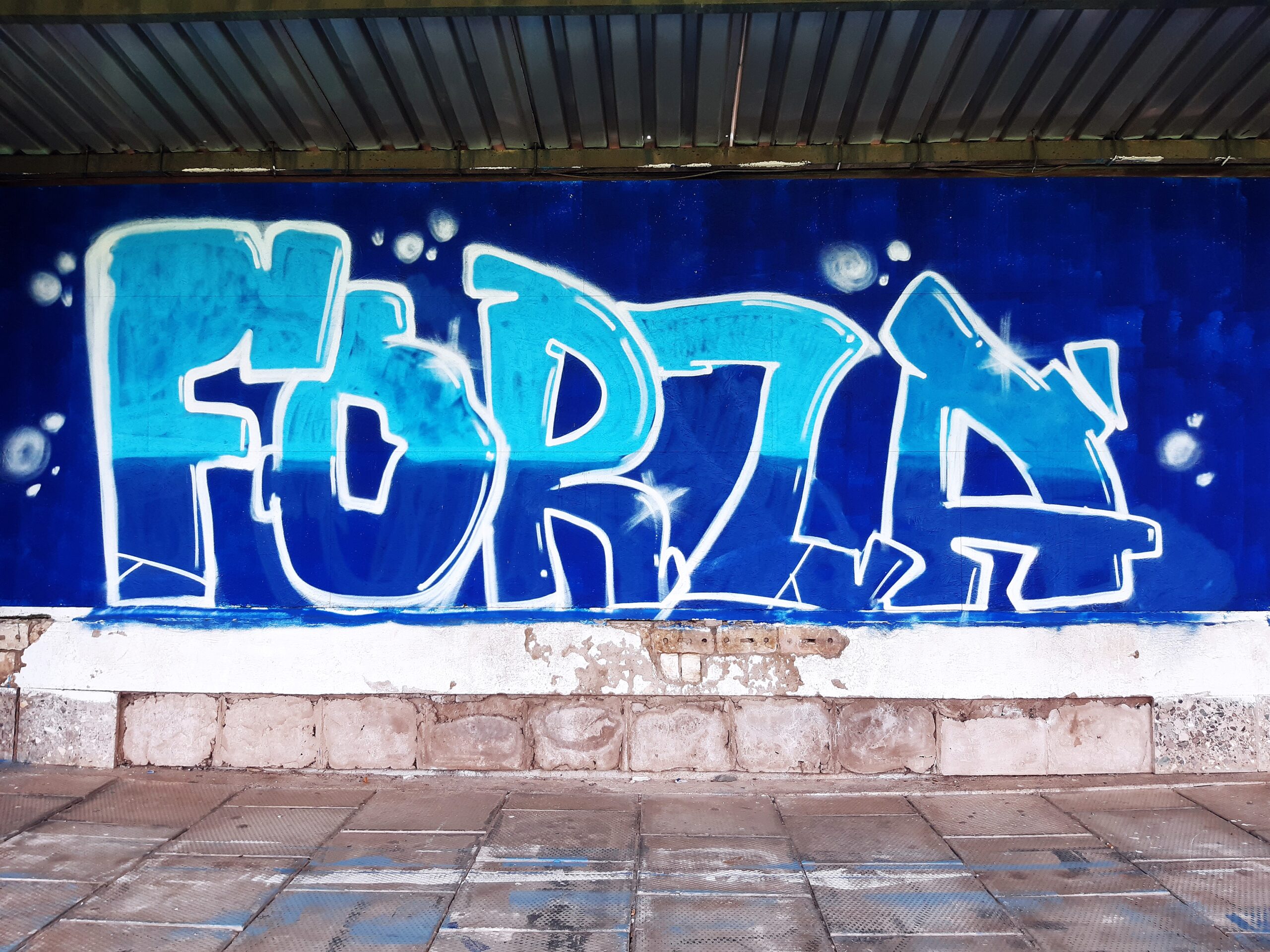 Graffiti im Albert-Kuntz-Sportpark