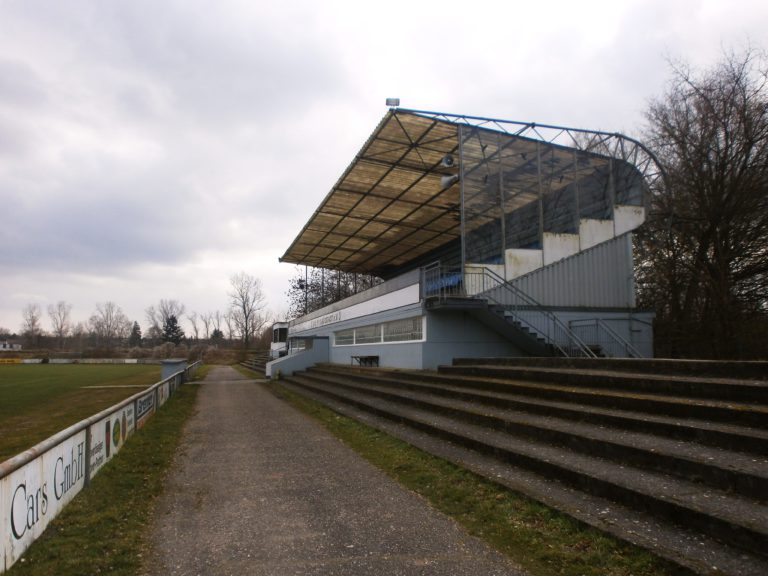 Robert Kölsch-Stadion, Bürstadt