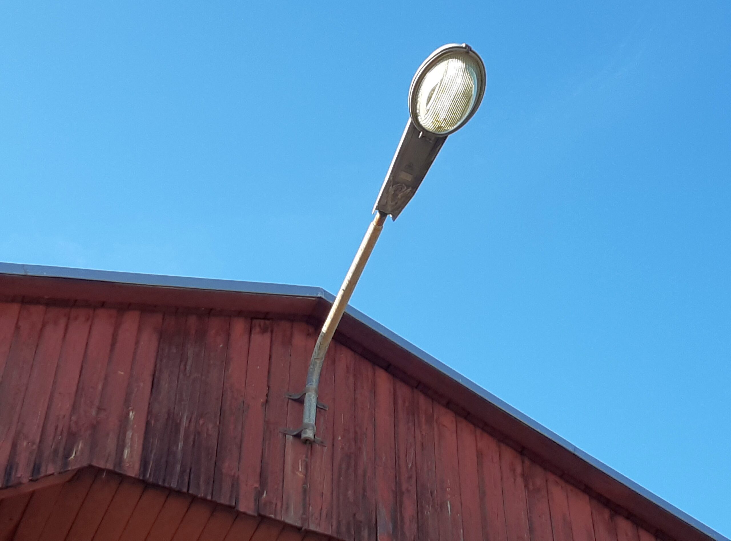 Die Lampe auf dem Tribünendach der Brauchitsch-Kampfbahn