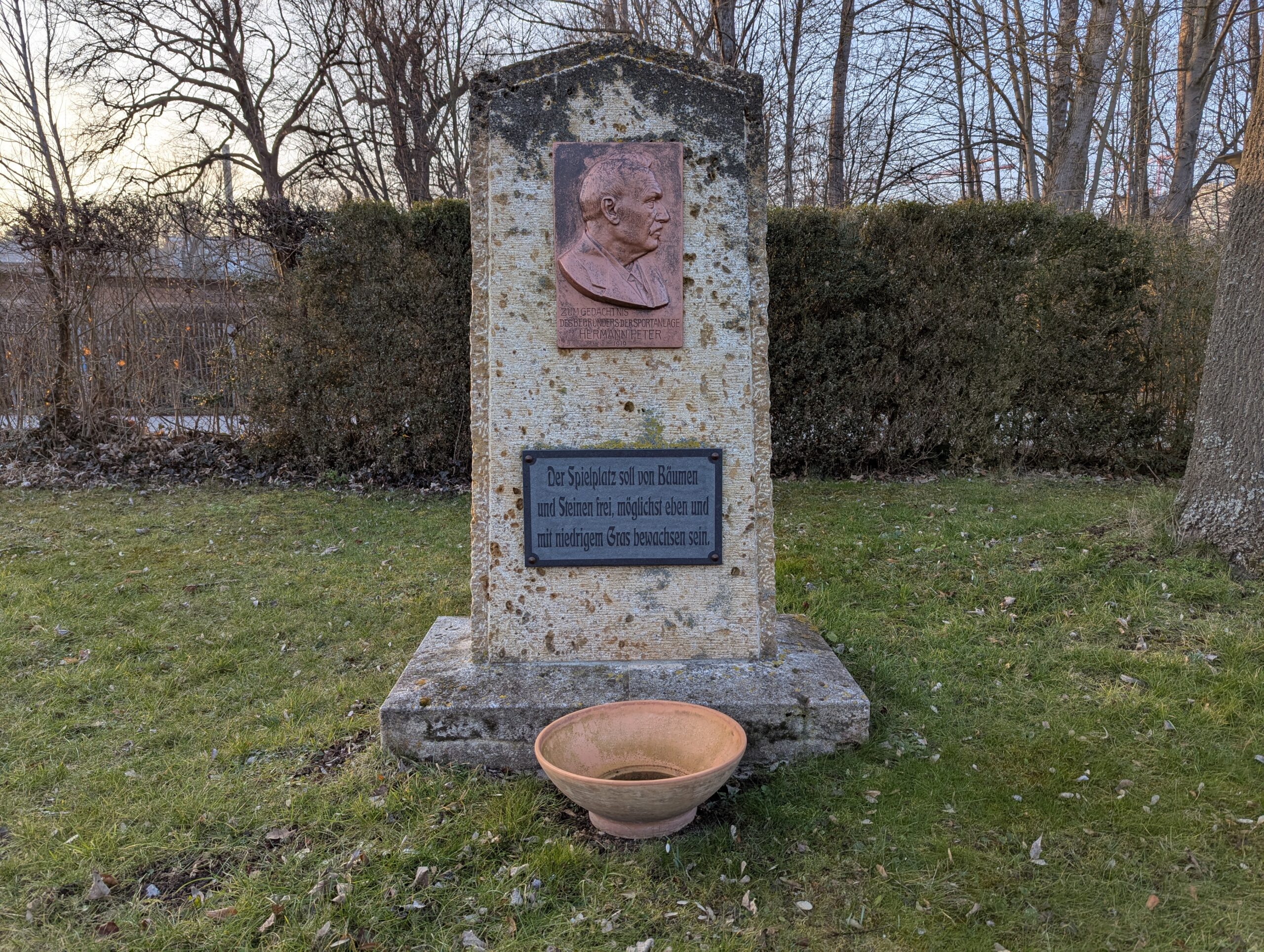 Hermann Peter-Denkmal, Jena