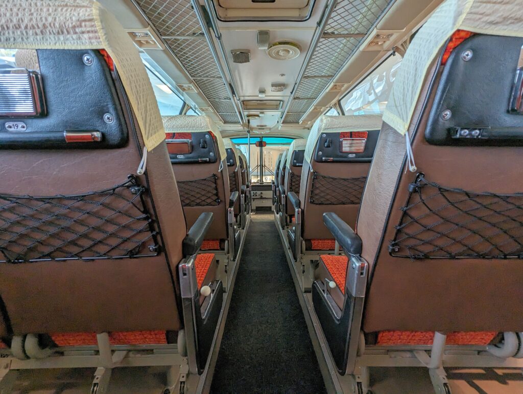 Im WM-Bus, der im Stuttgarter Mercedes-Benz-Museum steht