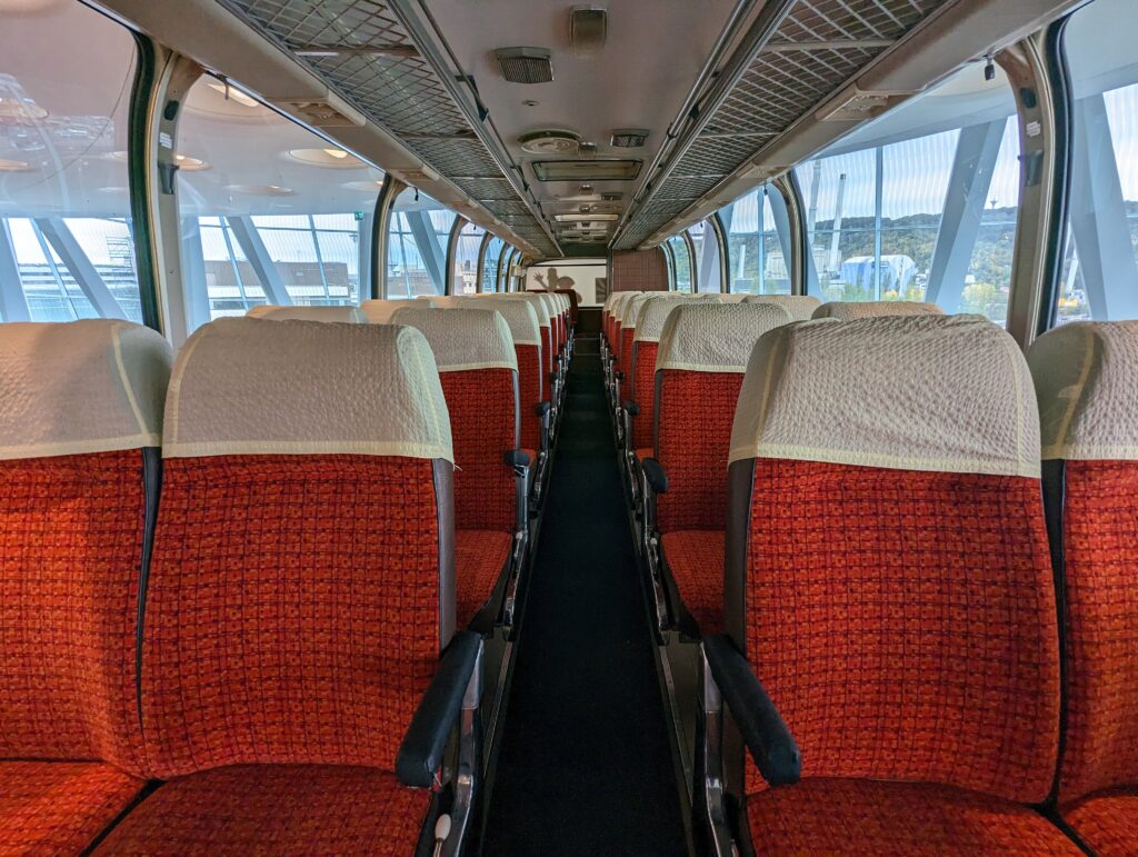 Im WM-Bus, der im Stuttgarter Mercedes-Benz-Museum steht