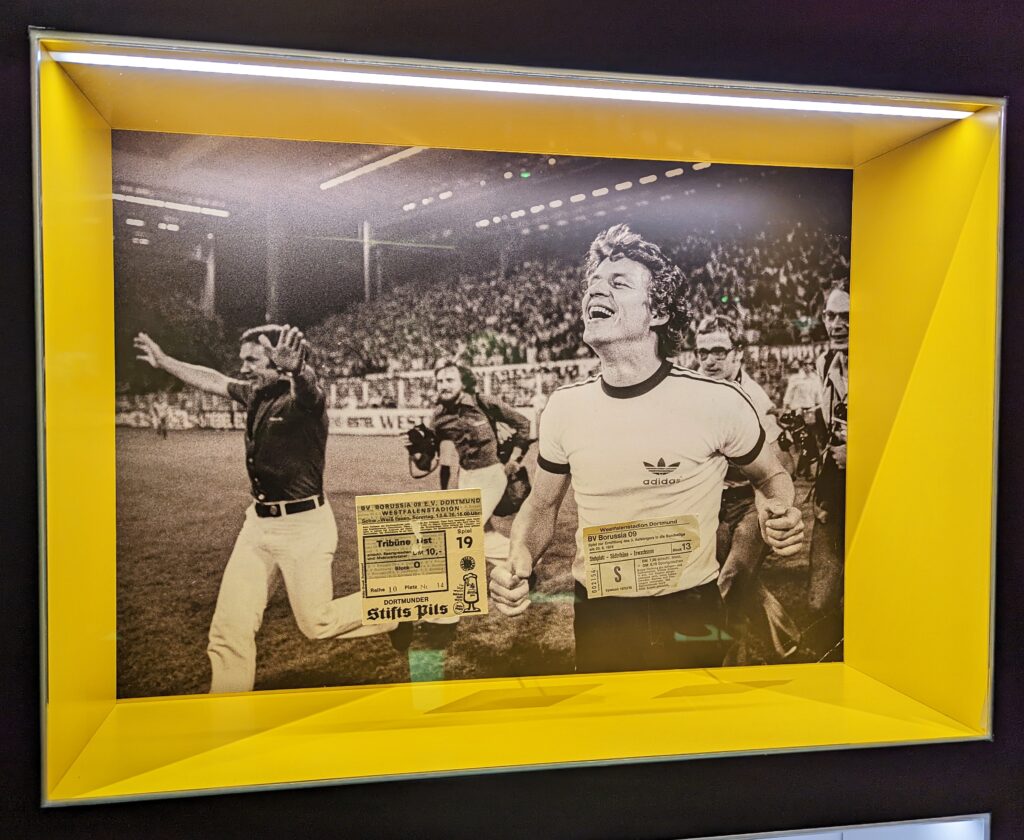 Bild von Otto Rehagel im Dortmunder Museum