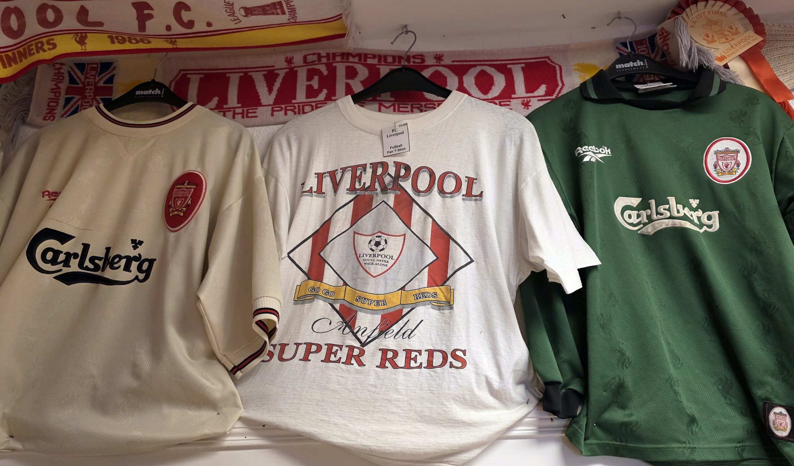Im Fußballmuseum Springe gibt es viele Souvenirs aus England