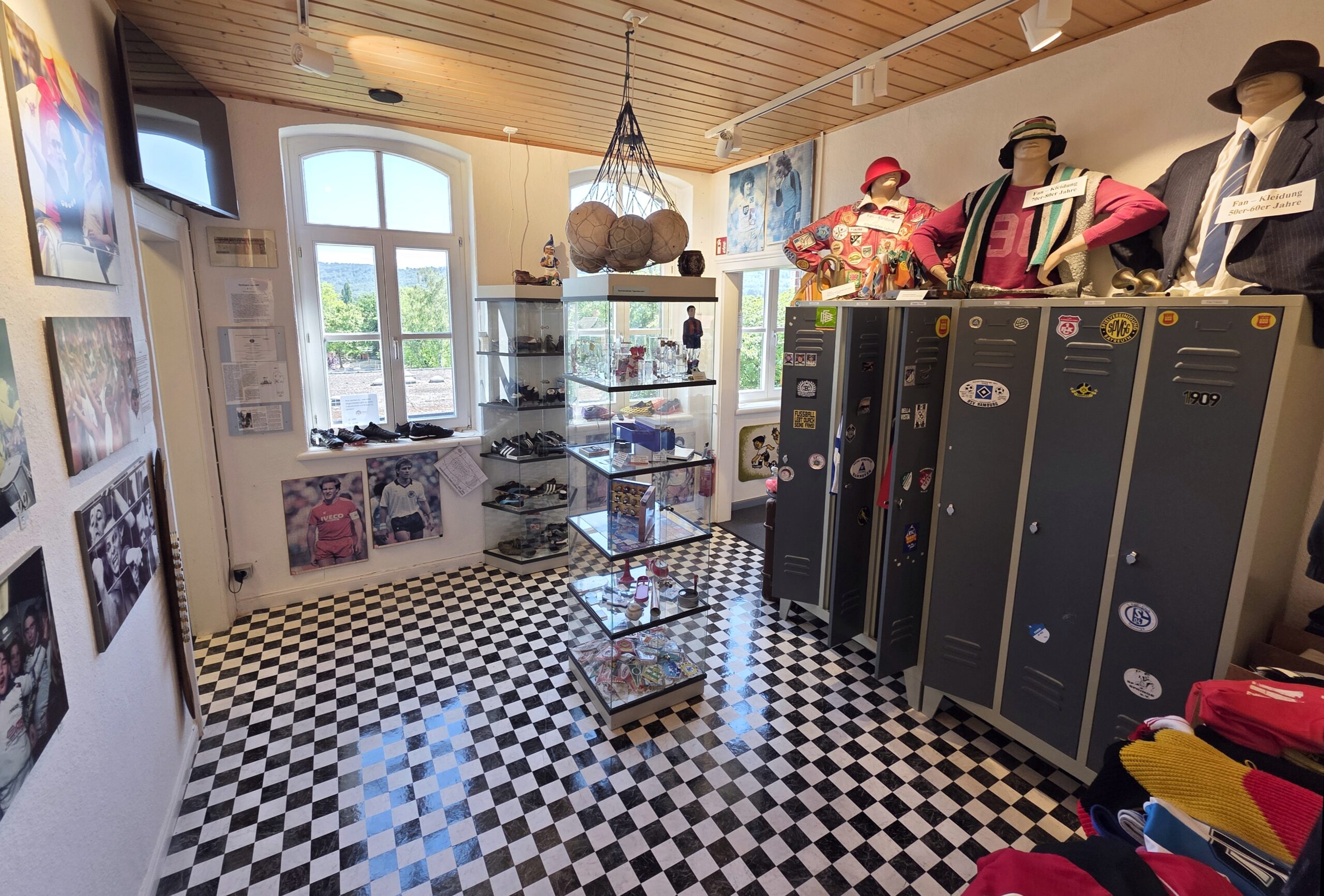 Der Raum "Umkleidekabine" im Springer Fußballmuseum