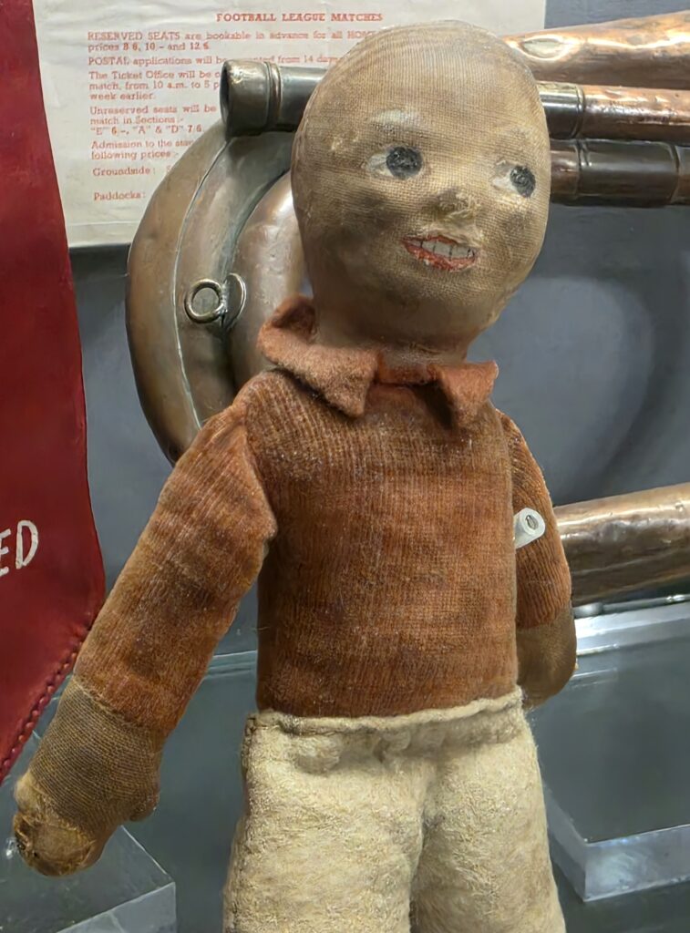 Devotionalien im Vereinsmuseum von Manchester
