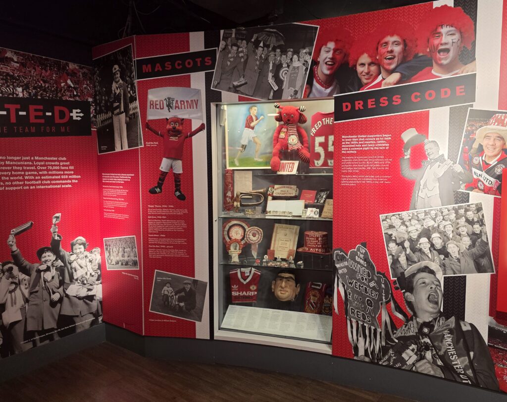 Devotionalien im Vereinsmuseum von Manchester