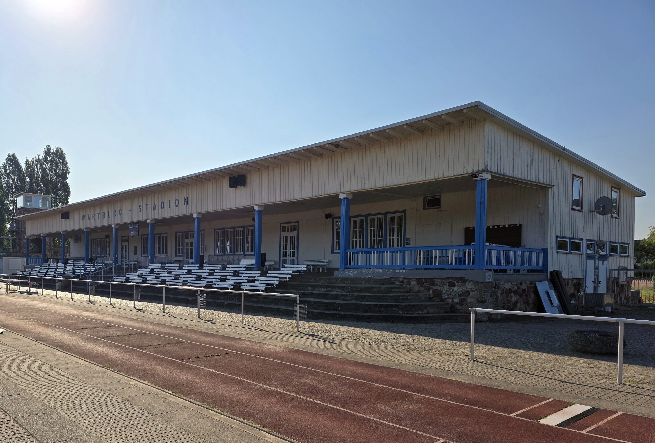 Die Tribüne des Wartburg-Stadions
