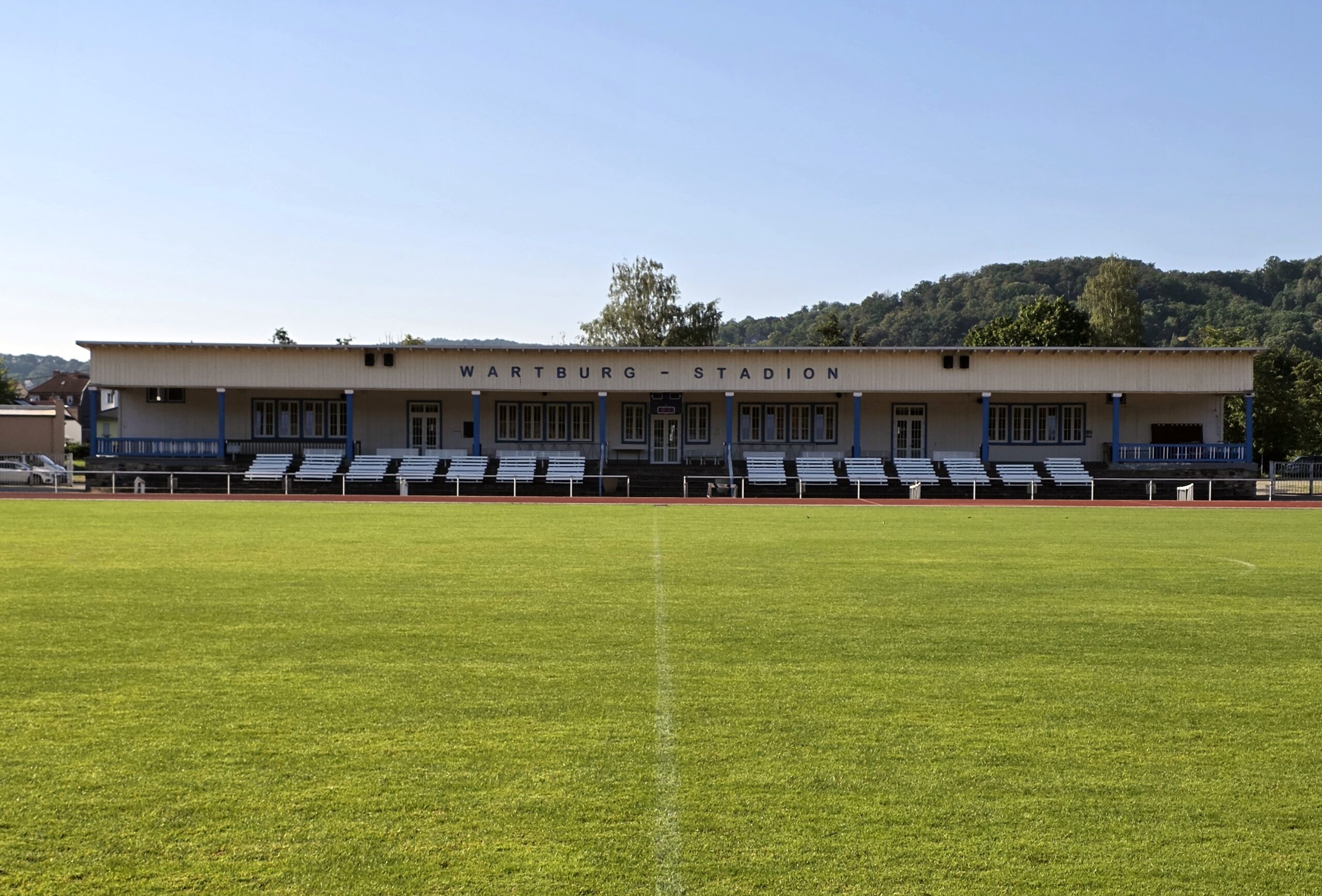 Die Tribüne des Wartburg-Stadions